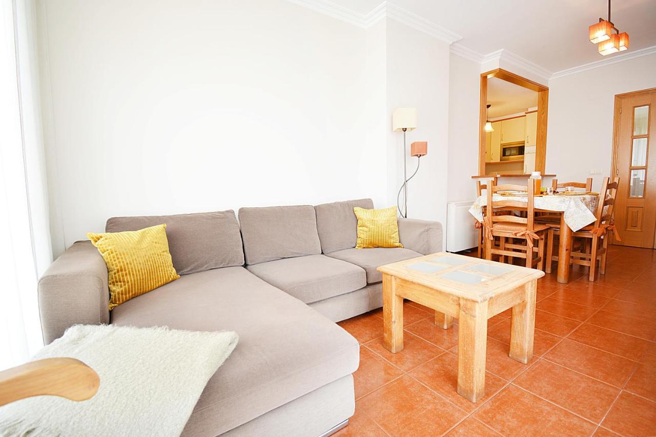 Galihost - Apartamento Con Piscina En El Centro De Sanxenxo Exterior photo