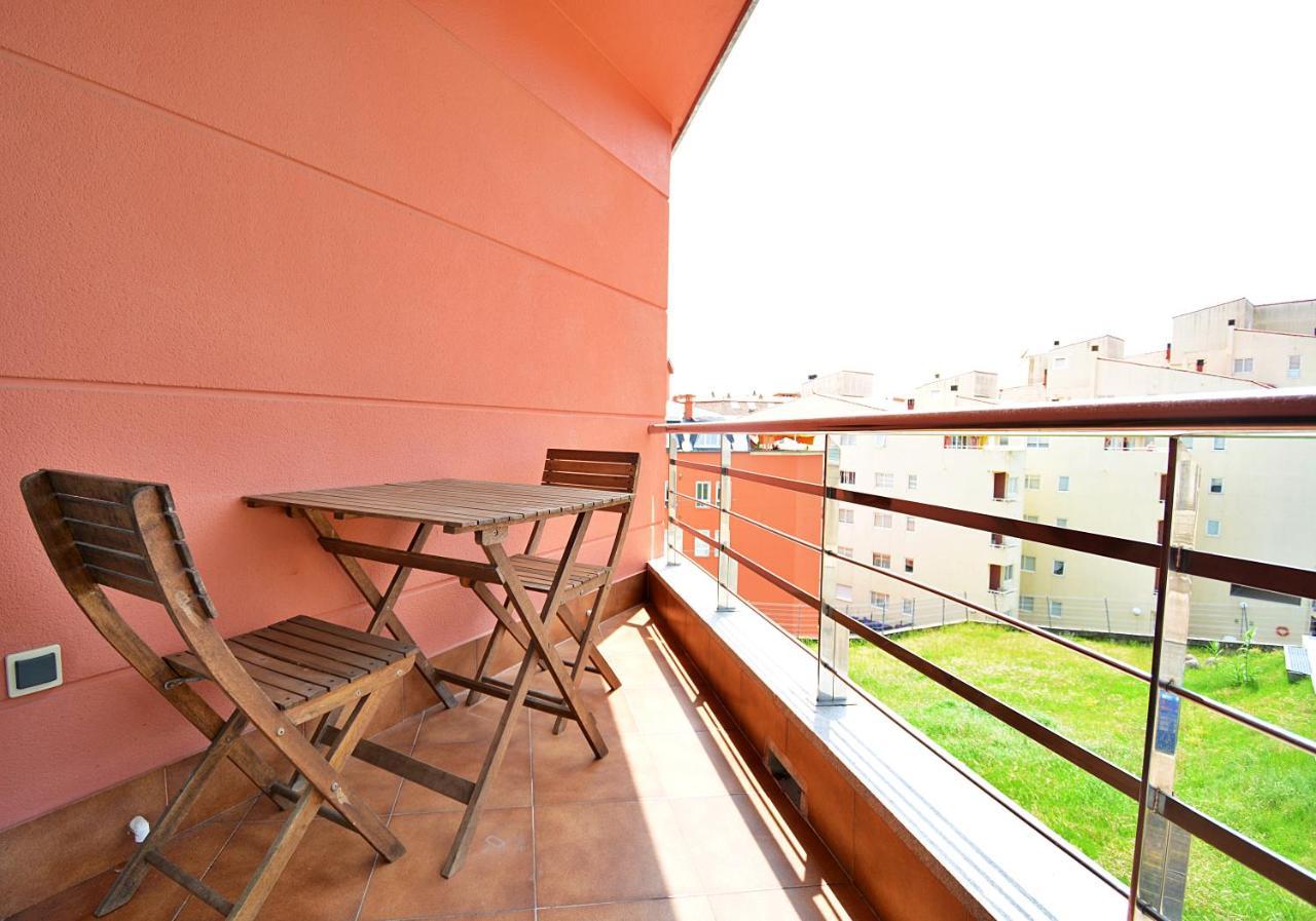 Galihost - Apartamento Con Piscina En El Centro De Sanxenxo Exterior photo